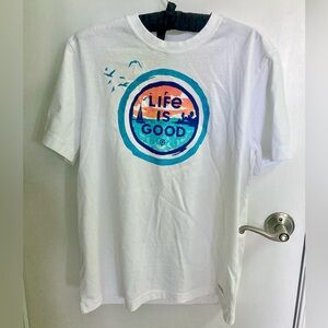 NEW! Sz Small Life is Good Crusher White T-Shirt.